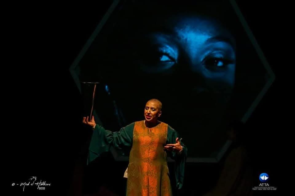 b76cd6f1-51f0-4c9b-9f8a-bc200e872893